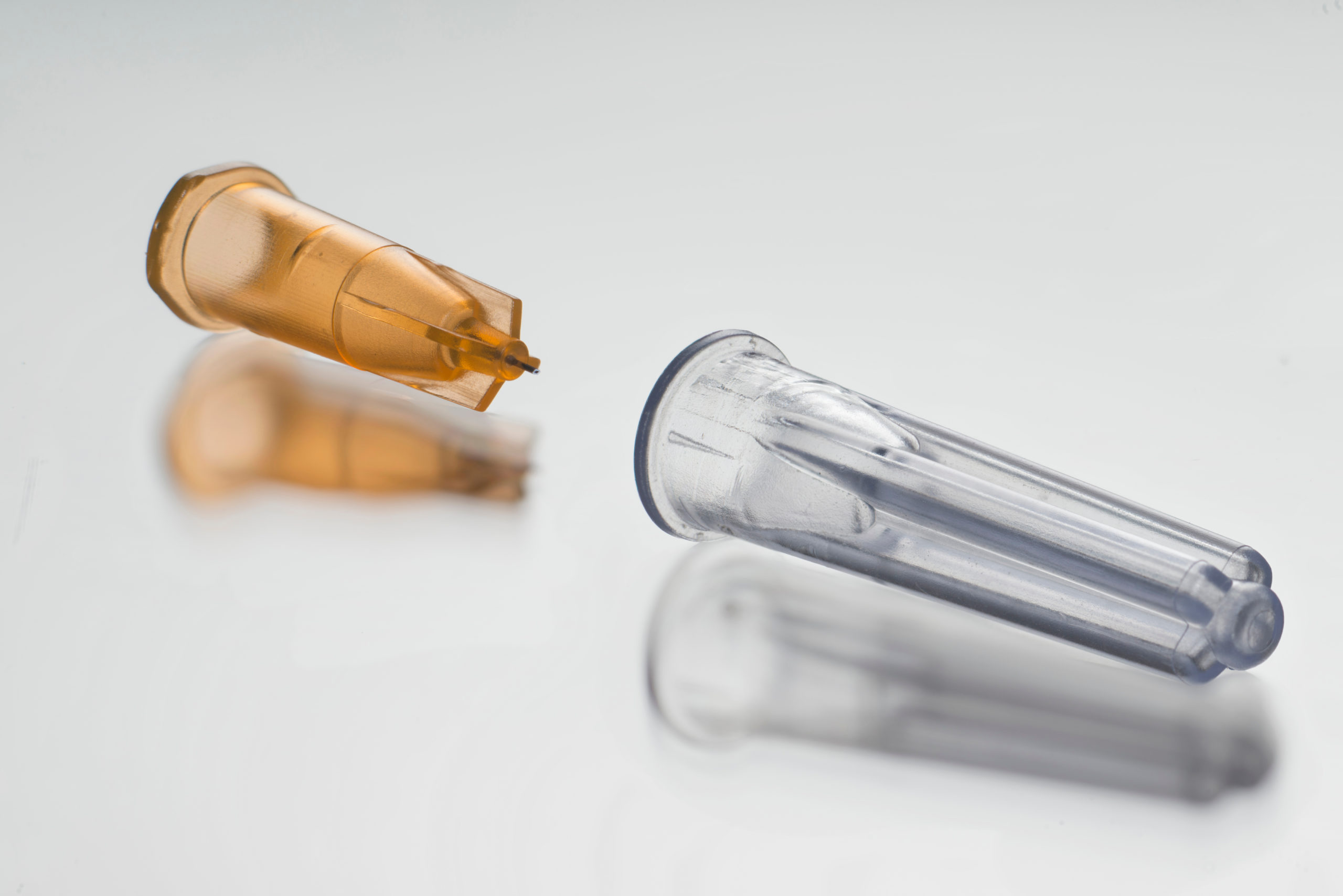 U-Needle signs license with Aston sci. [Korea]